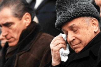 Știri de azi | Un ‘nou început’ pentru Ion Iliescu: Trimis, din nou, în judecată în Dosarul Mineriadei, alături de Petre Roman și alții - Știri de azi | 