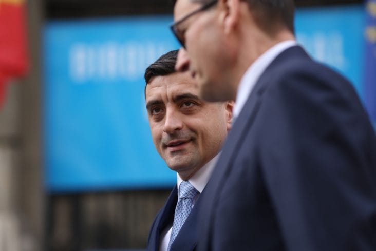 Știri de azi | Bubuie un scandal cu ramificații în zona serviciilor între George Simion și Victor Ponta - Știri de azi | 