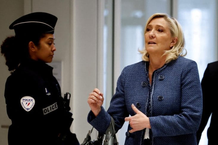 media-174342132119032200.jpeg - Știri de azi Știri de azi | Marine Le Pen, alţi 11 condamnaţi şi Partidul de extremă dreapta RN au facut apel în dosarul asistenţilor FN - Știri de azi |