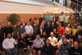 media-174437207076346700.jpeg - Știri de azi Știri de azi | Prințul Harry s-a întâlnit cu militari răniți în Ucraina, în cadrul unei vizite neanunțate - Știri de azi |