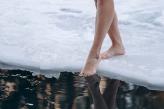 Știri de azi | Terapia cu frig: Băile zilnice în apă rece pot încetini îmbătrânirea celulară - Știri de azi | 