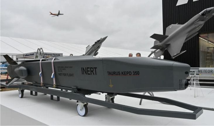 media-174461583536574700.png - Știri de azi Știri de azi | Pregătiri pentru o mișcare foarte riscantă: Ucraina ar putea folosi rachete Taurus pentru a ținti Crimeea și podul Kerch - Știri de azi |