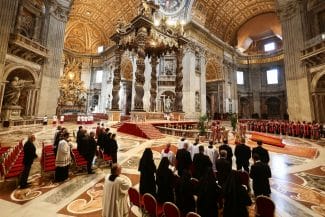 media-174564360226142800.jpg - Știri de azi Știri de azi | LIVE – VIDEO Înmormântarea Papei Francisc: Cei mai puternici lideri din lume participă la funeraliile Suveranului Pontif - Știri de azi |