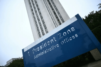 Știri de azi | Trump face o vizită medicală de cinci ore la Spitalul Militar Walter Reed de la Bethesda, la periferia Washingtonului, ”un număr bun de teste”, fără anestezie generală. ”Nu m-am simţit niciodată aşa de bine, dar aceste lucruri trebuie făcute!”, a anunţat - Știri de azi | 