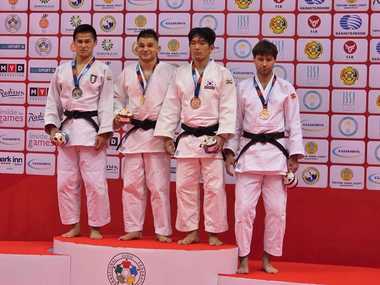 alex-bologa-aur-cm.jpg - Știri de azi Știri de azi | Judo paralimpic: Alex Bologa câştigă al patrulea titlu mondial la judo pentru nevăzători - Știri de azi |