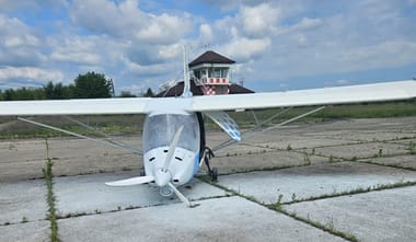 avion-aterizare-fortata-cs.jpg - Știri de azi Știri de azi | Aterizare forţată a unui avion de la Aeroclubul Caransebeş/ Experienţa pilotului a salvat echipajul de la bord - Știri de azi |
