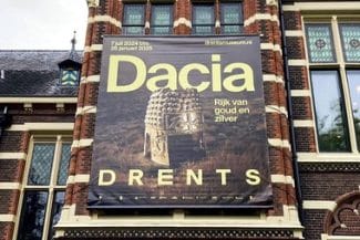 drents.jpg - Știri de azi Știri de azi | Furtul de artefacte româneşti de la Muzeul Drents – Presa olandeză prezintă datele celor şapte suspecţi - Știri de azi |