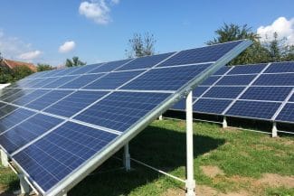 media-172387408316796900.jpg - Știri de azi Știri de azi | BCR finanțează cu 18,5 milioane euro un parc fotovoltaic de 35 MW. Unde va fi implementat proiectul - Știri de azi |