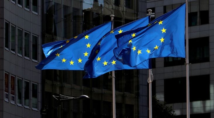 Știri de azi | Comisia Europeană propune o taxă de doi euro pentru fiecare colet de mică valoare care intră în UE - Știri de azi | 