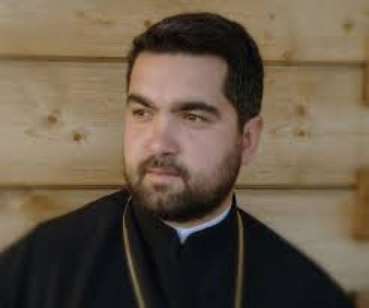 media-172822112180701400.jpeg - Știri de azi Știri de azi | Scandal în Biserică! Ciprian Mega, prietenul lui Putin, îl acuză pe patriarhul Daniel, BOR îi răspunde ca ‘carte’ preotului caterisit - Știri de azi |