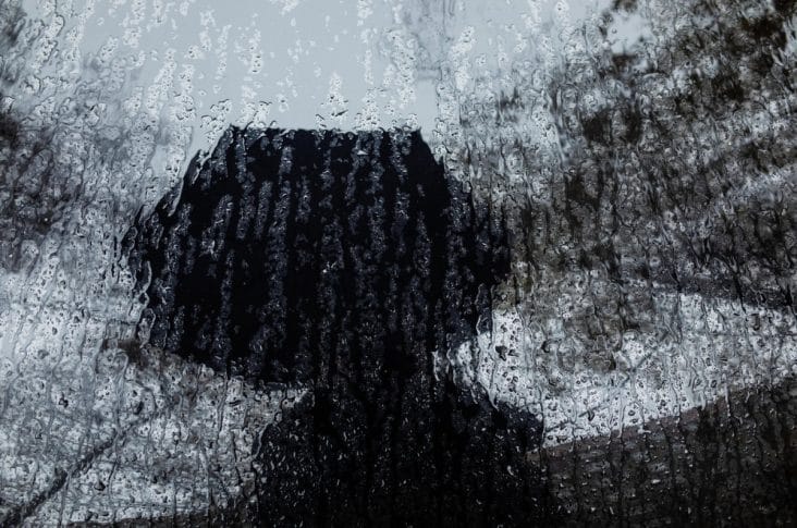 Știri de azi | Ninsori la munte, ploi în toată țara! Meteorologii ANM anunță vreme deosebit de rece - Știri de azi | 