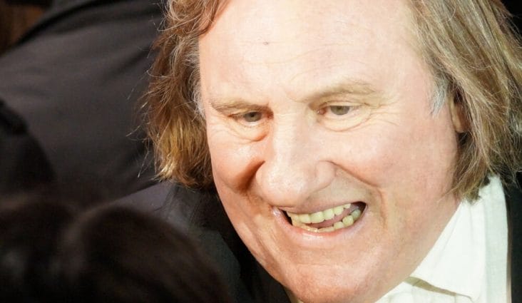 Știri de azi | Breaking: Actorul Gerard Depardieu a fost găsit vinovat de agresiune sexuală – Decizia Tribunalului din Paris - Știri de azi | 