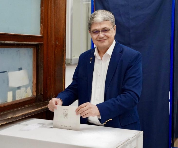 Știri de azi | Marcel Boloș, de Ziua Independenței: „Libertatea nu înseamnă izolare, ci puterea de a construi un viitor pentru oameni, nu împotriva cuiva” - Știri de azi | 