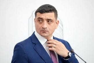 Știri de azi | George Simion acuză campanii de dezinformare: Presa miluită, vedete plătite, contrânse - Știri de azi | 