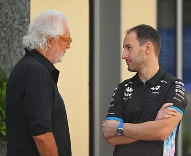 Știri de azi | Oliver Oakes a demisionat din funcţia de director al echipei Alpine. Flavio Briatore rămâne la conducere - Știri de azi | 