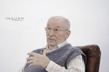 Știri de azi | Victor Rebengiuc, mesaj către alegători: Oamenii să voteze adevărul şi să vadă cine vrea să răspândească haos, să distrugă România, să o calce în picioare. Trebuie să alegem: este ori Rusia ori UE şi NATO/ Despre conducători: Au furat pe capete!” - Știri de azi | 