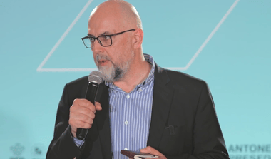 Știri de azi | Atac dur al lui Kelemen Hunor: George Simion nu este suveranist, şi nici creştin. Este anti-maghiar în fiecare nerv, în fiecare fibră a fiinţei sale. El s-a ridicat în politica naţională pe mormintele bunicilor noştri - Știri de azi | 