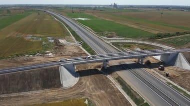 Știri de azi | Directorul general al CNAIR: În luna iulie se va circula pe drum de mare viteză între Craiova şi Bucureşti - Știri de azi | 