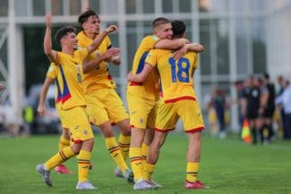 denmark-v-romania-group-a-uefa-men-s-european-under-19-championship.jpg - Știri de azi Știri de azi | Performanţă la U19: România a învins Danemarca, scor 3-0 şi s-a calificat în semifinale la CE2025 - Știri de azi |