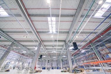 federal-mogul-productionfloor-wipers-5.jpg - Știri de azi Știri de azi | INS: Cifra de afaceri din industrie pe total, piaţa internă şi piaţa externă, a scăzut, în termeni nominali, cu 0,2%, în primele patru luni - Știri de azi |