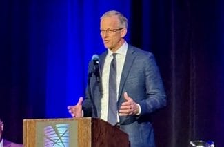 john-thune-x.jpg - Știri de azi Știri de azi | Senatul SUA ar putea elabora în această lună un proiect de lege cu noi sancţiuni împotriva Rusiei. Măsura ar impune tarife de 500% ţărilor care cumpără petrol, gaz, uraniu şi alte produse exportate de Rusia - Știri de azi |