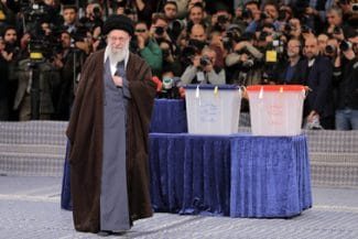 khamenei-la-vot-x.jpg - Știri de azi Știri de azi | Atacurile Israelului asupra Iranului sugerează o ambiţie mai mare: schimbarea regimului de la Teheran - Știri de azi |