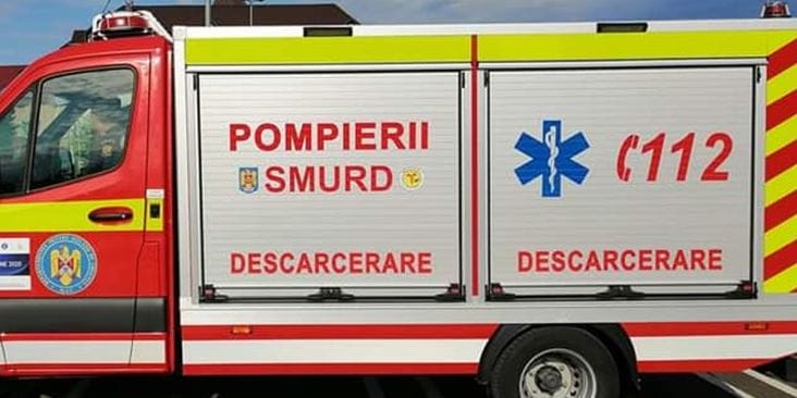 Știri de azi | Carambol pe DN 69: Patru mașini implicate, victime posibil încarcerate - Știri de azi | 