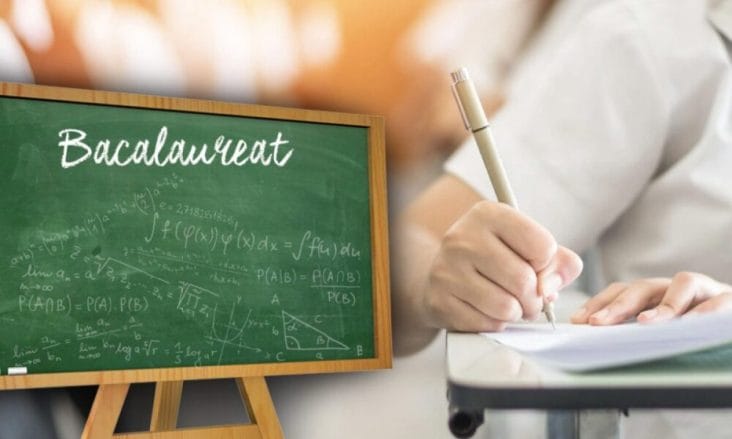 media-173873034309763500.jpg - Știri de azi Știri de azi | Peste 108.000 de liceeni au susţinut prima probă a examenului de bacalaureat, cea la limba şi literatura română - Știri de azi |