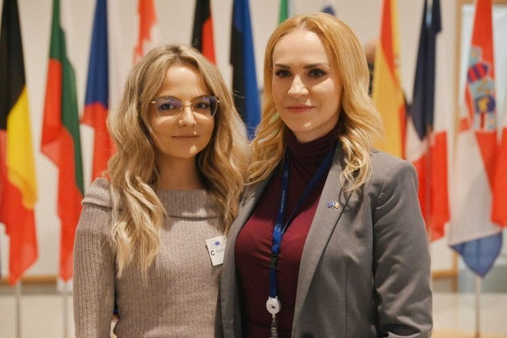 media-174901586873906500.jpg - Știri de azi Știri de azi | Gabriela Firea, despre egalitatea de șanse între femei și bărbați: România încă este codașă în UE - Știri de azi |