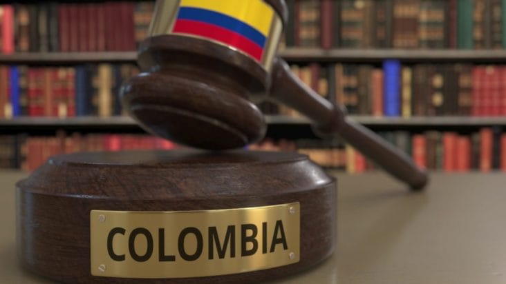 Știri de azi | Cum a pledat în instanță tânărul care l-a împuşcat în cap de candidatul prezidenţial din Columbia - Știri de azi | 