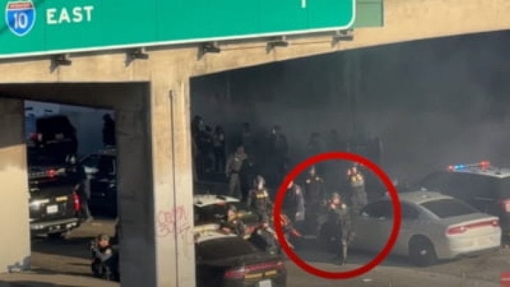 Știri de azi | VIDEO ‘Tocmai am fost împușcat în cap’. Un jurnalist american a filmat momentul în care este rănit de poliție în timpul protestelor de la Los Angeles - Știri de azi | 