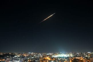 media-175038886562004200.jpg - Știri de azi Știri de azi | Iranul a lansat ‘racheta interzisă’ asupra Israelului: Provoacă daune uriașe în rândul civililor - Știri de azi |