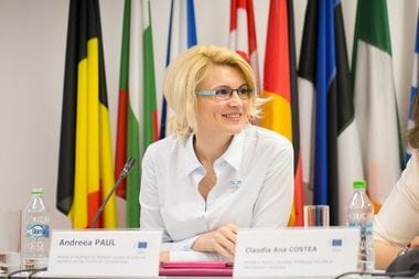 Știri de azi | Andreea Paul, fost deputat şi fondatoare INACO, lansează campania de leadership feminin „Sunt mai competentă decât garnitura dvs. de miniştri!” - Știri de azi | 