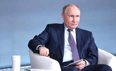 Știri de azi | Vladimir Putin „vrea capitularea” Kievului, acuză şeful diplomaţiei germane. Kremlinul spune că ritmul negocierilor depinde de eforturile Kievului şi Washingtonului - Știri de azi | 