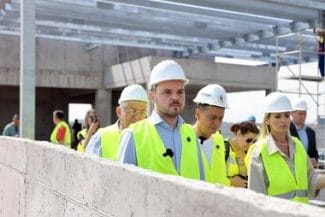 rogobete-28-iun-2jpg - Știri de azi Știri de azi | Ministrul Sănătăţii, optimist cu privire la faptul că spitalele construite prin PNRR pot fi terminate la timp: Omul sfinţeşte locul/ La noul Spital de Pneumoftiziologie ”Marius Nasta”, 92% din structură a fost realizată în numai 11 luni - Știri de azi |