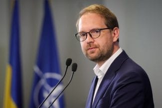 Știri de azi | Dominic Fritz: O schimbare care nu duce la niciun fel de revoluţie din interior, unde nimeni nu se plânge, nu este o schimbare reală - Știri de azi | 