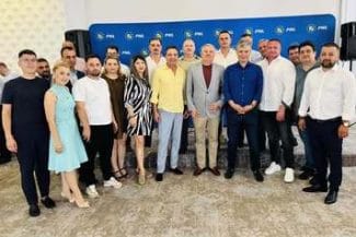 Știri de azi | Virgil Popescu: Alături de colegii din PNL Mehedinţi am votat pentru susţinerea lui Gigel Ştirbu pentru funcţia de vicepreşedinte al regiunii Oltenia şi a lui Ştefan Stoica, membru în BEX, la Congresul PNL - Știri de azi | 