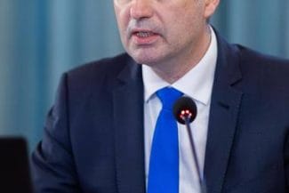 Știri de azi | Alexandru Nazare, despre majorarea TVA: Când ajungem pe o cumpănă, nu mai e vorba de o politică economică, de stânga, de dreapta, e vorba de stabilitatea financiară a României. A fost o ancoră pentru ţară, cu nişte costuri - Știri de azi | 