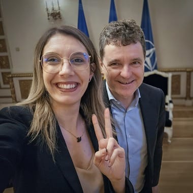 Știri de azi | Ministrul Mediului a discutat cu preşedintele Nicuşor Dan despre reforma Romsilva / Hotărârea de Guvern va fi supusă dezbaterii publice - Știri de azi | 