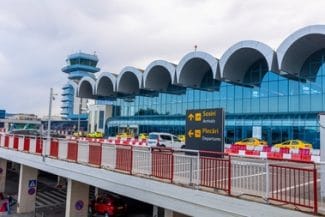 Știri de azi | Reacţia SCAB la comparaţia făcută de Dragoş Anastasiu privind aeroporturile: O comparaţie superficială, care ignoră contextul specific fiecărei structuri organizaţionale, al nivelului de externalizare şi al siguranţei/ Acuzaţiile sindicaliştilor - Știri de azi | 