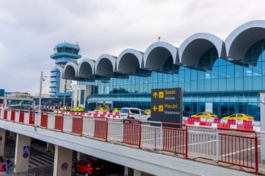 aeroport-otopenijpg - Știri de azi Știri de azi | Reacţia SCAB la comparaţia făcută de Dragoş Anastasiu privind aeroporturile: O comparaţie superficială, care ignoră contextul specific fiecărei structuri organizaţionale, al nivelului de externalizare şi al siguranţei/ Acuzaţiile sindicaliştilor - Știri de azi |