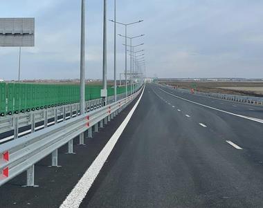 Știri de azi | Trafic restricţionat pe Autostrada A2 Bucureşti – Constanţa, ca urmare a unor reparaţii la carosabil sau la parapetele metalice - Știri de azi | 