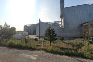 buncar-cerealejpg - Știri de azi Știri de azi | Buzău: Doi bărbaţi au murit în urma unui accident de muncă petrecut la punctul de lucru al unei societăţi de creştere a păsărilor/ Unul dintre ei, fost viceprimar în comună, a încercat să-şi ajute colegul, însă a căzut şi el în buncărul cu cereale - Știri de azi |