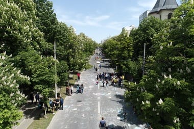 Știri de azi | Accesul cu trotinete electrice, interzis în weekenduri pe principalul bulevard din Buzău şi în parcurile mari din oraş - Știri de azi | 