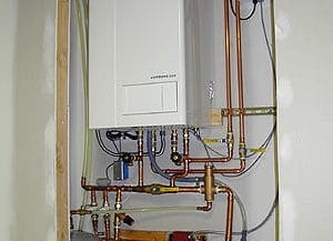 Știri de azi | Ministrul Mediului, despre scenariul interzicerii centralelor de apartament: Fake news. Îl provoc pe orice om să găsească norma de la nivel european prin care se impune statelor să nu mai fie instalate centrale - Știri de azi | 