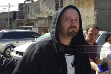 Știri de azi | Cheloo, prins de poliţişti după ce ar fi făcut scandal în curtea Catedralei Mântuirii Neamului/ Testul pentru droguri a ieşit pozitiv, el fiind dus la INML pentru recoltarea de probe biologice – surse - Știri de azi | 