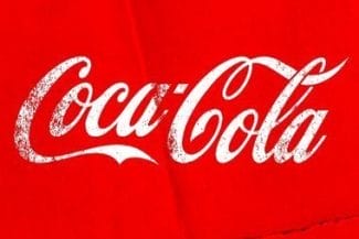 coca-colajpg - Știri de azi Știri de azi | Grupul Coca-Cola va lansa în SUA o variantă de Coca-Cola îndulcită cu zahăr din trestie; compania promite opţiuni mai naturale pe fondul cererii consumatorilor - Știri de azi |