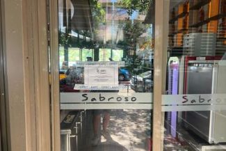 control-9-iulie-litoral-6jpg - Știri de azi Știri de azi | Comisarii ANPC au închis temporar 28 de unităţi comerciale de pe litoral, în ultimele două săptămâni / Valoarea amenzilor depăşeşte 1,2 milioane de lei - Știri de azi |