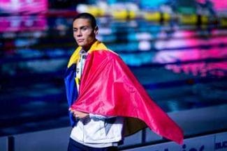 Știri de azi | UPDATE – David Popovici, magnific în Singapore: titlu mondial la 200 m liber / Bucuria, mai mare decât la Olimpiadă, spune campionul - Știri de azi | 