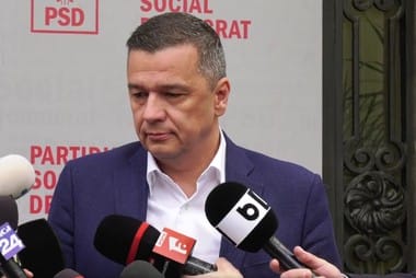 grindeanu-10-iun-25jpg - Știri de azi Știri de azi | Grindeanu: Mi-aş fi dorit să venim foarte repede cu asumarea răspunderii pe îndreptarea acestor nedreptăţi, abuzuri pe care Guvernul vrea să le îndrepte, legate de CA, indemnizaţii, pensii speciale / Celalte măsuri fiscale, adoptate prin dezbatere - Știri de azi |